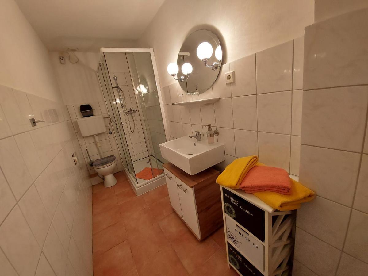 Apartment Kiek Mol Rin - *